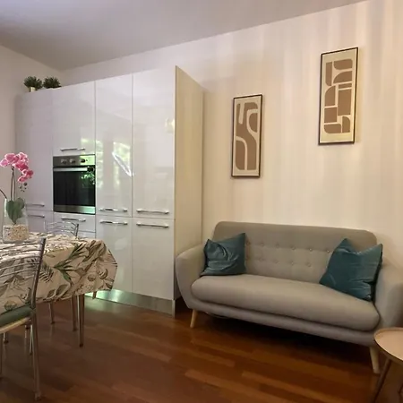 Crystal House شقة Montesilvano Marina